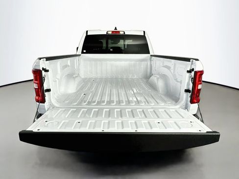 New 2026 RAM 1500 Big Horn AWD/4WD image 15