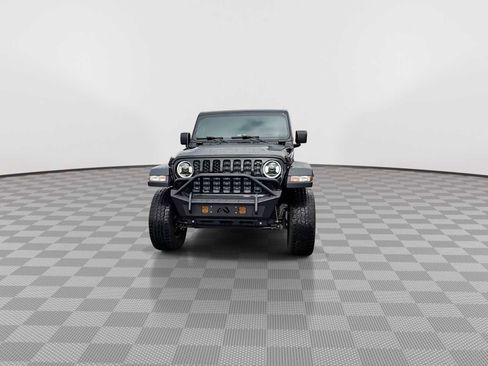 Used 2020 Jeep Gladiator Sport w/ Quick Order Package 24S image 3