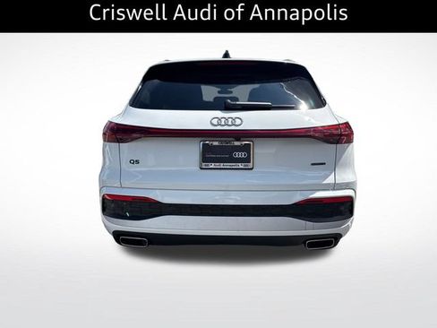 Certified 2025 Audi Q5 Premium w/ Premium Plus AWD/4WD image 7