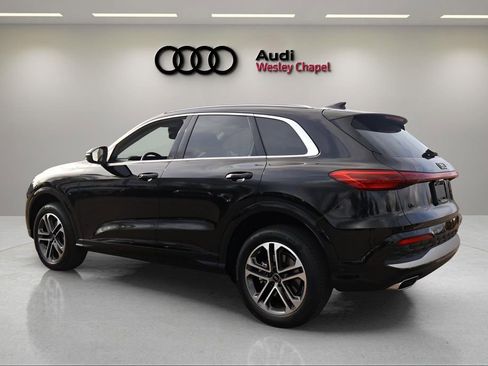 New 2025 Audi Q5 Premium Plus image 3