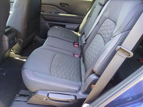 New 2026 Nissan Pathfinder SV AWD/4WD image 14