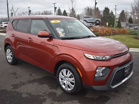 Used 2020 Kia Soul LX image 10