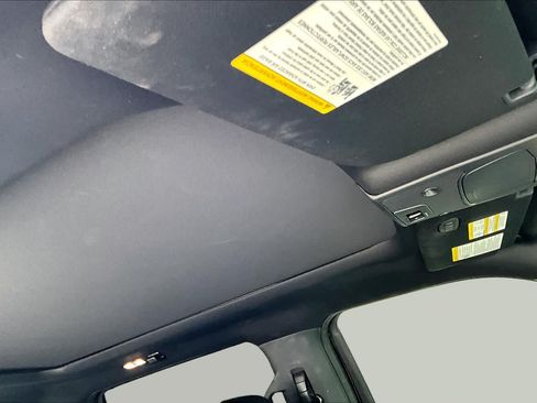Used 2019 Ford F150 Lariat AWD/4WD image 14