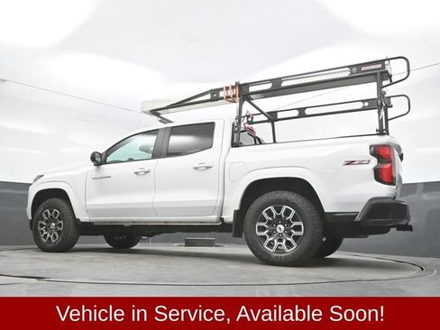 Used 2024 Chevrolet Colorado Z71 w/ Advanced Trailering Package AWD/4WD image 35