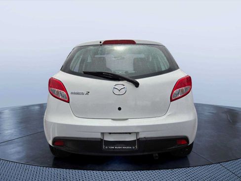 Used 2014 MAZDA MAZDA2 Sport FWD image 5