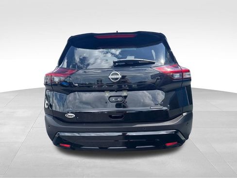 Used 2023 Nissan Rogue SV w/ SV Premium B Package FWD image 4