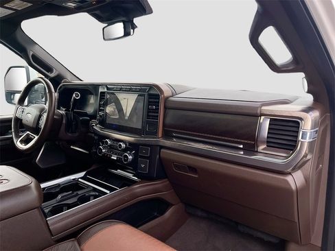 Used 2023 Ford F350 King Ranch image 31