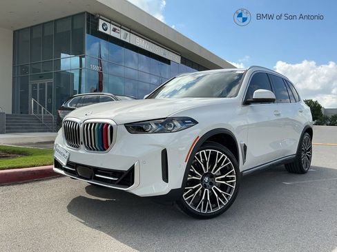 Certified 2024 BMW X5 xDrive40i w/ Premium Package AWD/4WD image 1