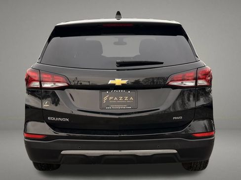 Used 2024 Chevrolet Equinox LT AWD/4WD image 4