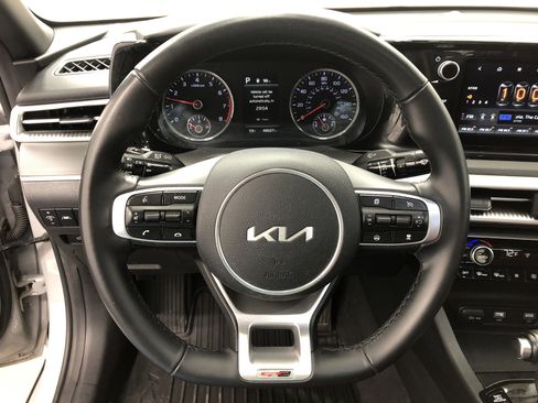 Used 2022 Kia K5 GT-Line w/ GT-Line FWD Premium Package image 19