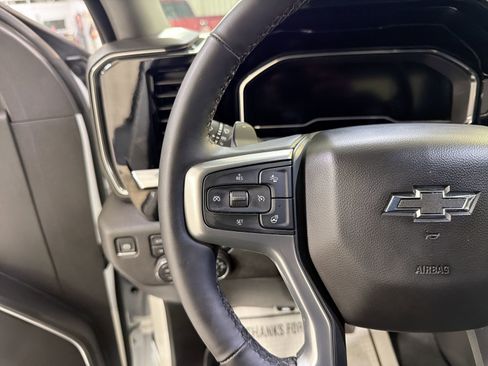 Used 2025 Chevrolet Silverado 1500 RST image 14