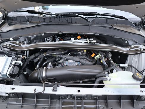 New 2026 Ford Explorer ST-Line w/ ST-Line Street Pack RWD image 23