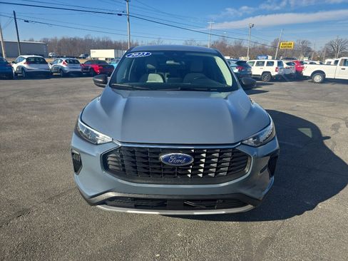 Used 2023 Ford Escape Active image 3