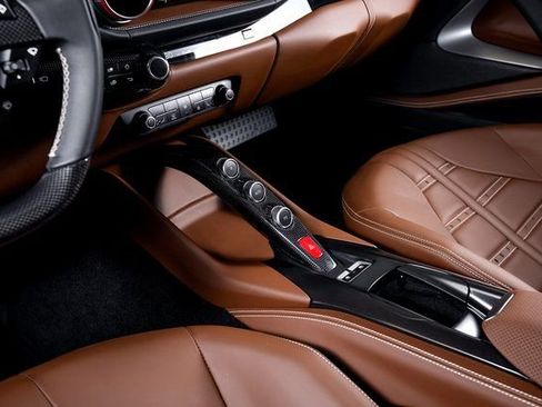 Certified 2018 Ferrari 812 Superfast image 32