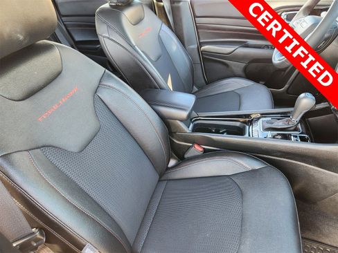 Used 2023 Jeep Compass Trailhawk image 15