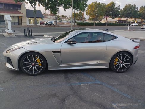 Used 2017 Jaguar F-TYPE SVR image 8