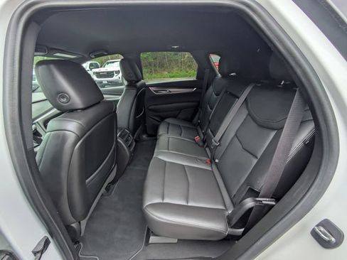 Used 2022 Cadillac XT5 Luxury AWD/4WD image 28