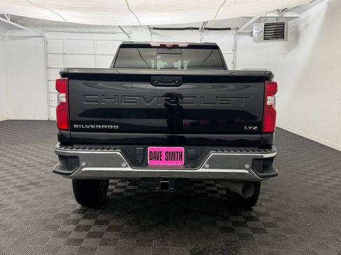 Used 2022 Chevrolet Silverado 2500 LTZ w/ LTZ Plus Package AWD/4WD image 10