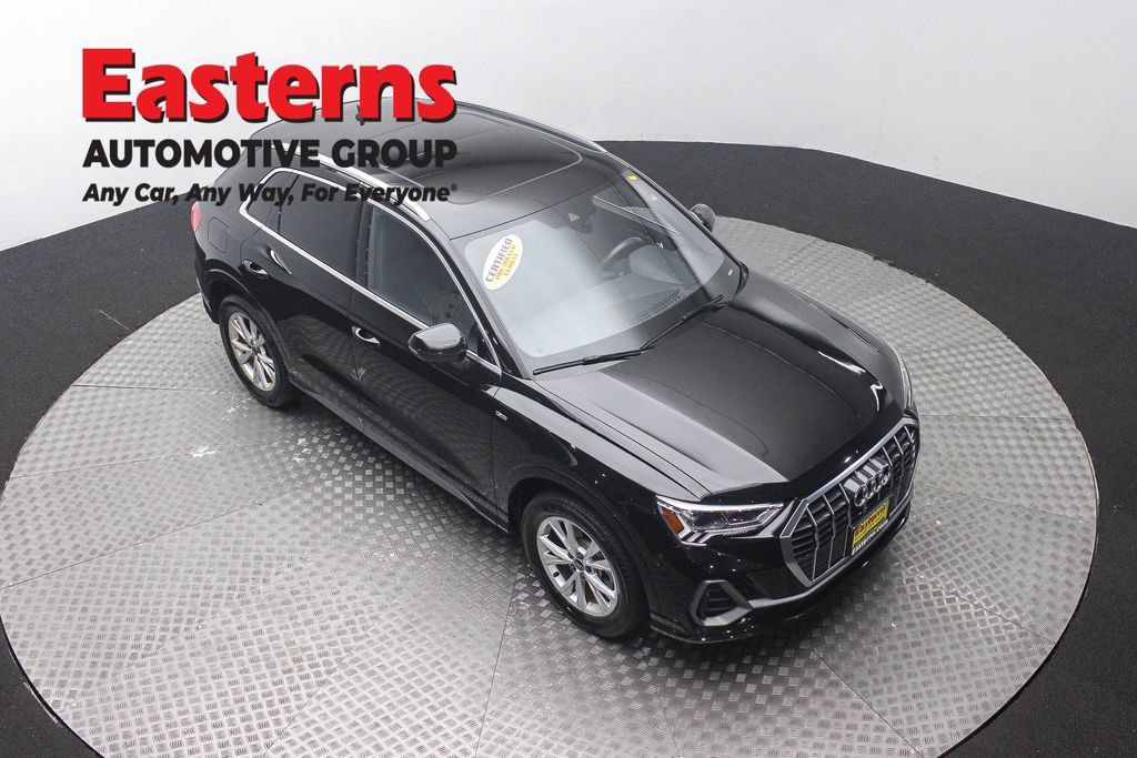 Used 2025 Audi Q3 2.0T Premium AWD/4WD image 5