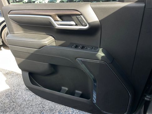 Used 2023 Chevrolet Silverado 1500 LT Trail Boss w/ Protection Package image 20