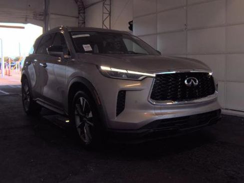 Used 2023 INFINITI QX60 Luxe w/ Cargo Package image 4