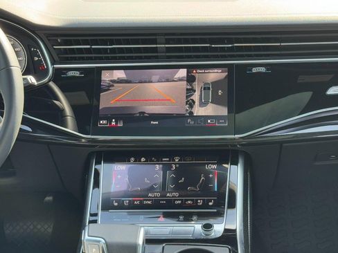 Used 2025 Audi Q7 3.0T Prestige w/ Prestige Package image 13