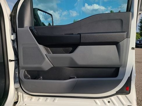 Used 2024 Ford F150 XL RWD image 27