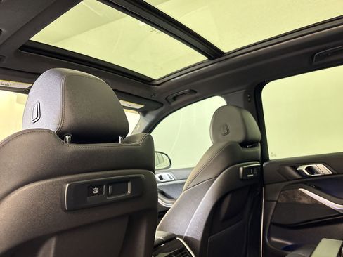 Used 2022 BMW X5 sDrive40i image 33