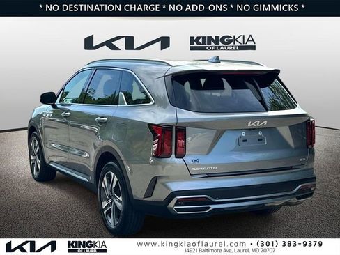 Used 2024 Kia Sorento EX w/ Panoramic Sunroof Package AWD/4WD image 25