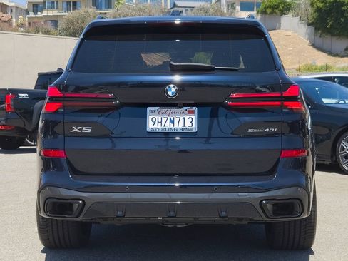 Used 2024 BMW X5 sDrive40i w/ M Sport Package RWD image 25