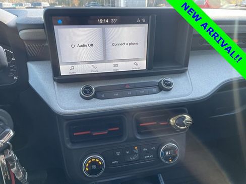 Used 2022 Ford Maverick XLT image 11