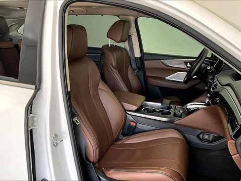 Used 2023 Acura MDX SH-AWD w/ Advance Package image 10