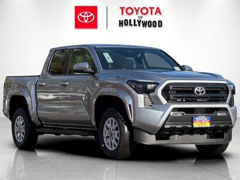 New 2026 Toyota Tacoma SR5 image 2