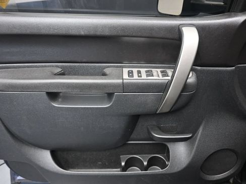 Used 2011 Chevrolet Silverado 1500 LS AWD/4WD image 26