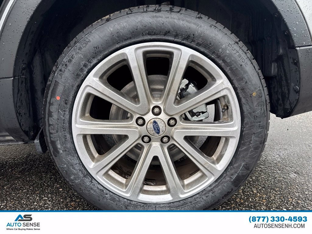 Used 2017 Ford Explorer Limited w/ Equipment Group 301A AWD/4WD image 27