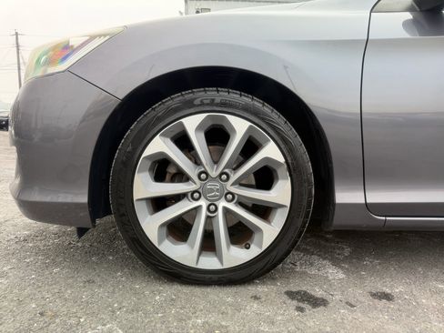 Used 2014 Honda Accord Sport image 24