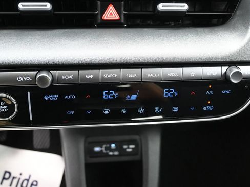 Used 2025 Hyundai Ioniq 5 SE RWD image 21
