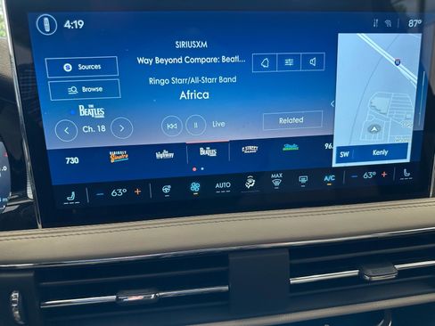 Used 2025 Lincoln Corsair FWD w/ Equipment Group 101A image 36