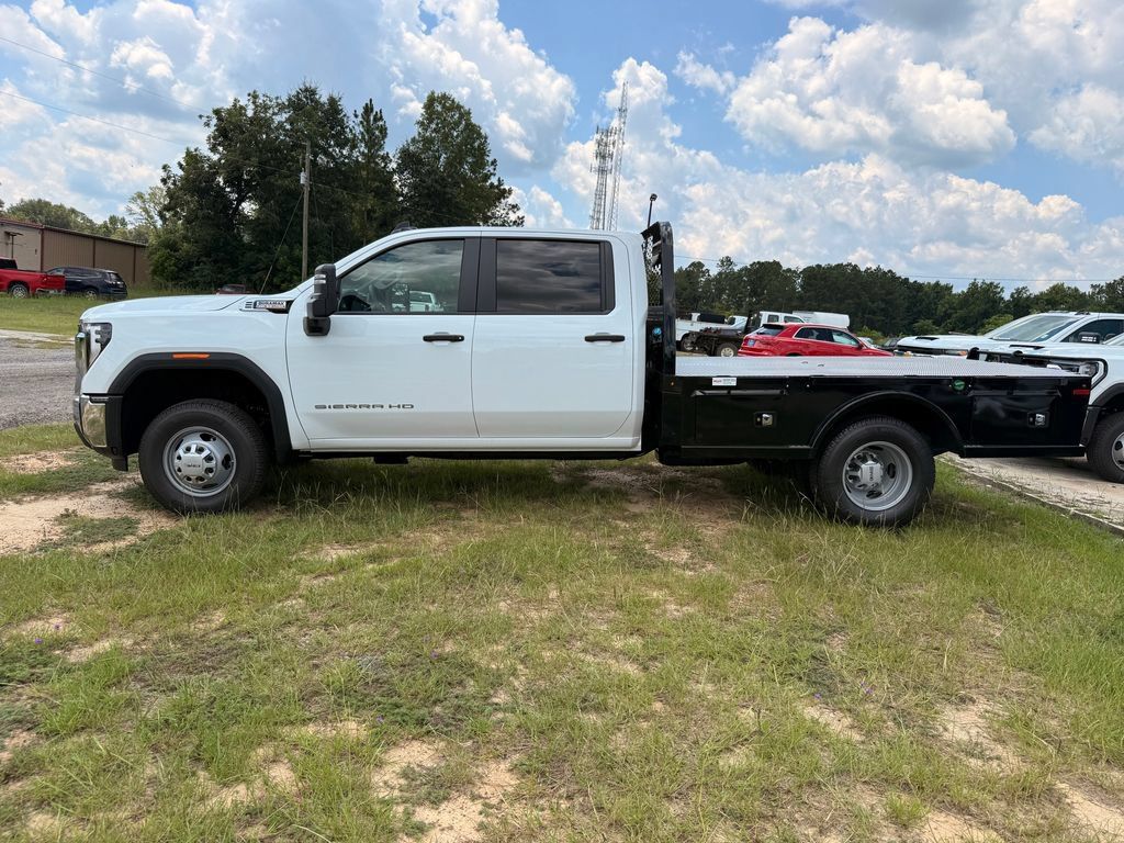 New 2026 GMC Sierra 3500 Pro w/ Convenience Package AWD/4WD image 2
