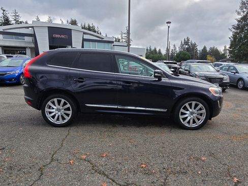 Used 2017 Volvo XC60 T6 Inscription w/ Preferred Option Package image 8
