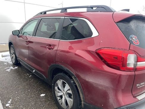 Used 2021 Subaru Ascent Premium w/ Convenience Package image 10