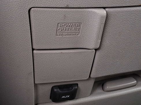 Used 2013 Honda Odyssey LX image 23