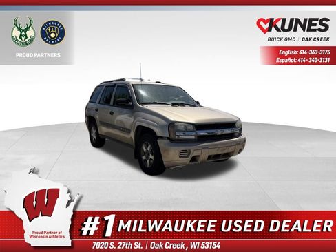 Used 2004 Chevrolet TrailBlazer LS w/ LS Preferred Equipment Group AWD/4WD image 1