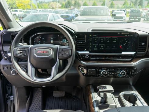 New 2026 GMC Sierra 1500 Elevation w/ Preferred Package AWD/4WD image 13