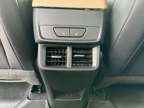 Used 2026 Chevrolet Equinox ACTIV w/ Convenience Package III AWD/4WD image 21