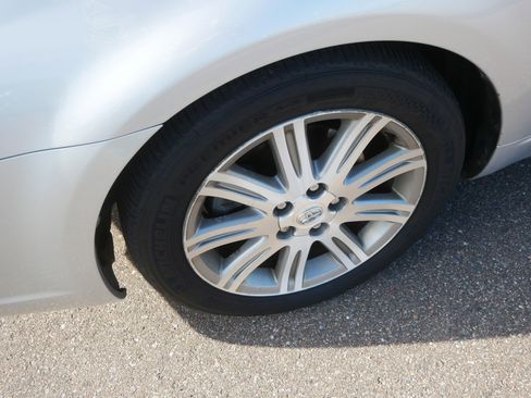 Used 2006 Toyota Avalon Limited FWD image 16