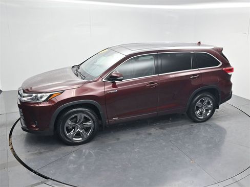 Used 2019 Toyota Highlander Limited Platinum image 50