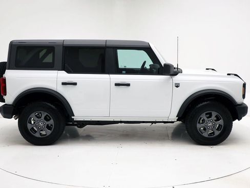 Used 2025 Ford Bronco Big Bend image 3