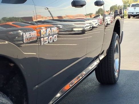 Used 2014 RAM 1500 Express AWD/4WD image 33