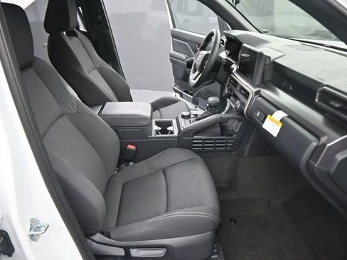 Used 2026 Toyota 4Runner SR5 RWD image 14